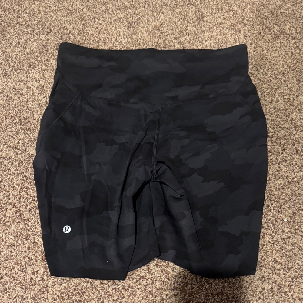 Lululemon biker shorts